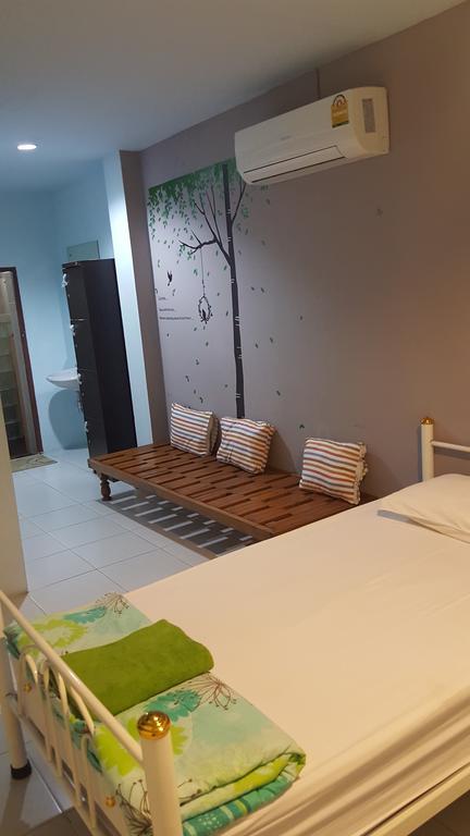 Phuket Blue Hostel Eksteriør bilde