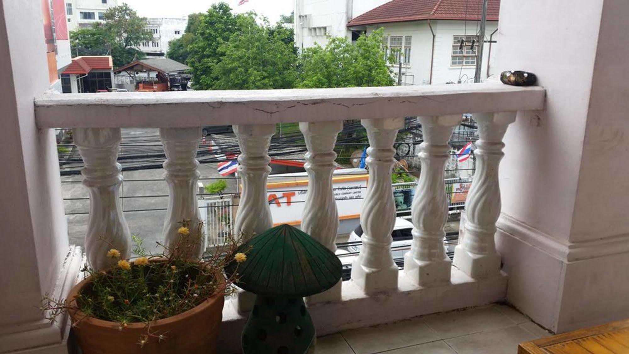 Phuket Blue Hostel Eksteriør bilde